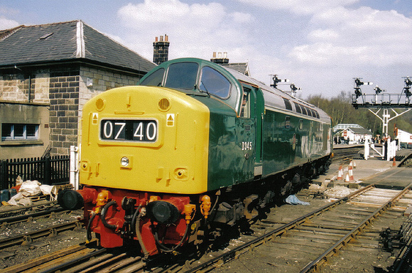 D345