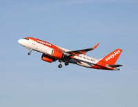 G-Easy Jet (A320) (UJ)